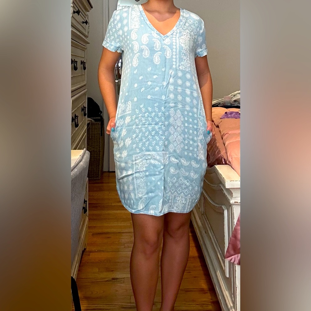 A NWT Loft Dress